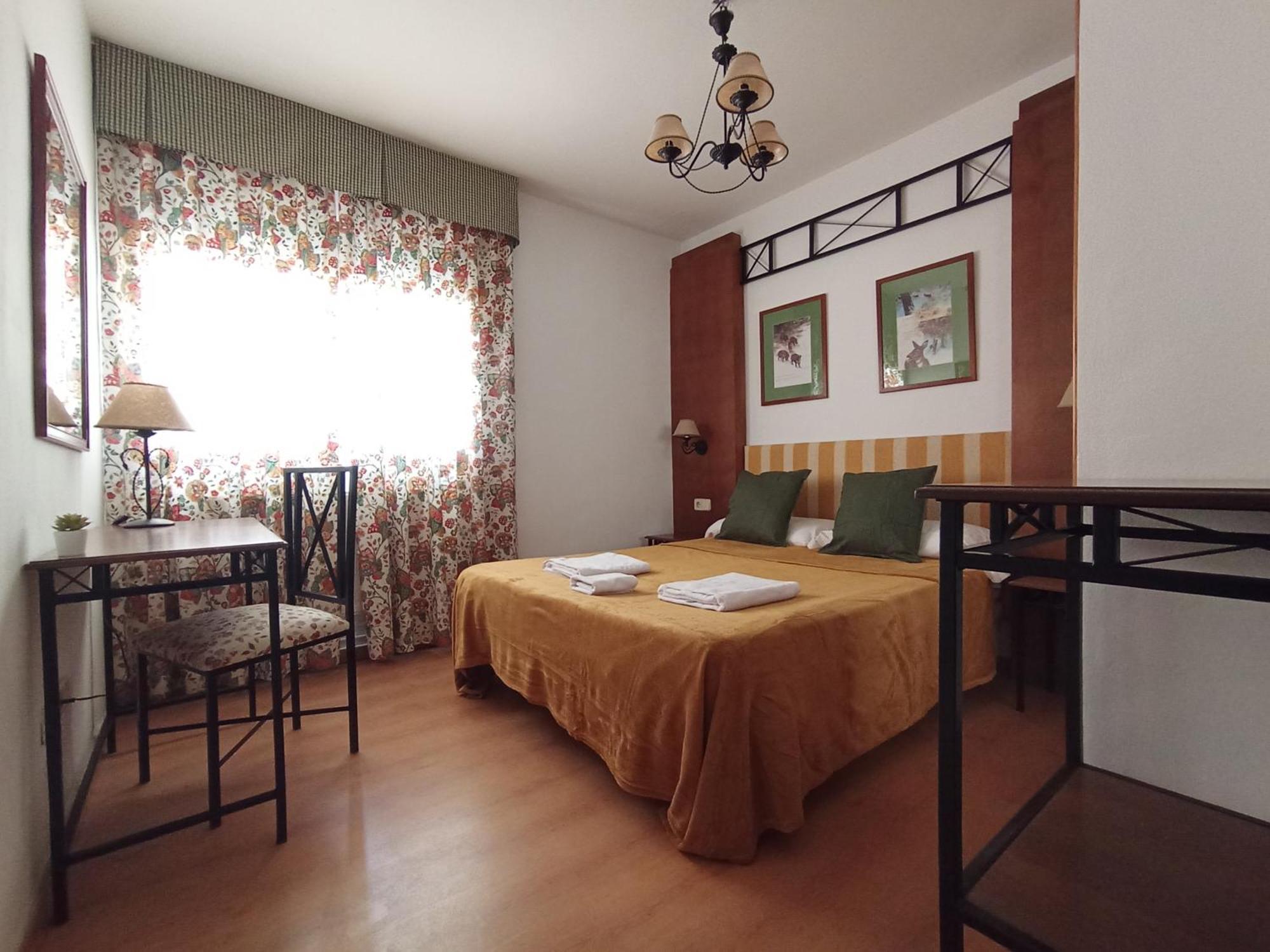 Hostal Rural Alto Tajo Poveda Поведа-де-ла-Сьерра Экстерьер фото